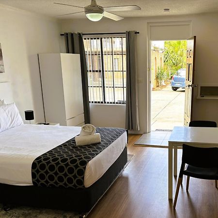 Bella Villa Motor Inn Форстер Екстер'єр фото