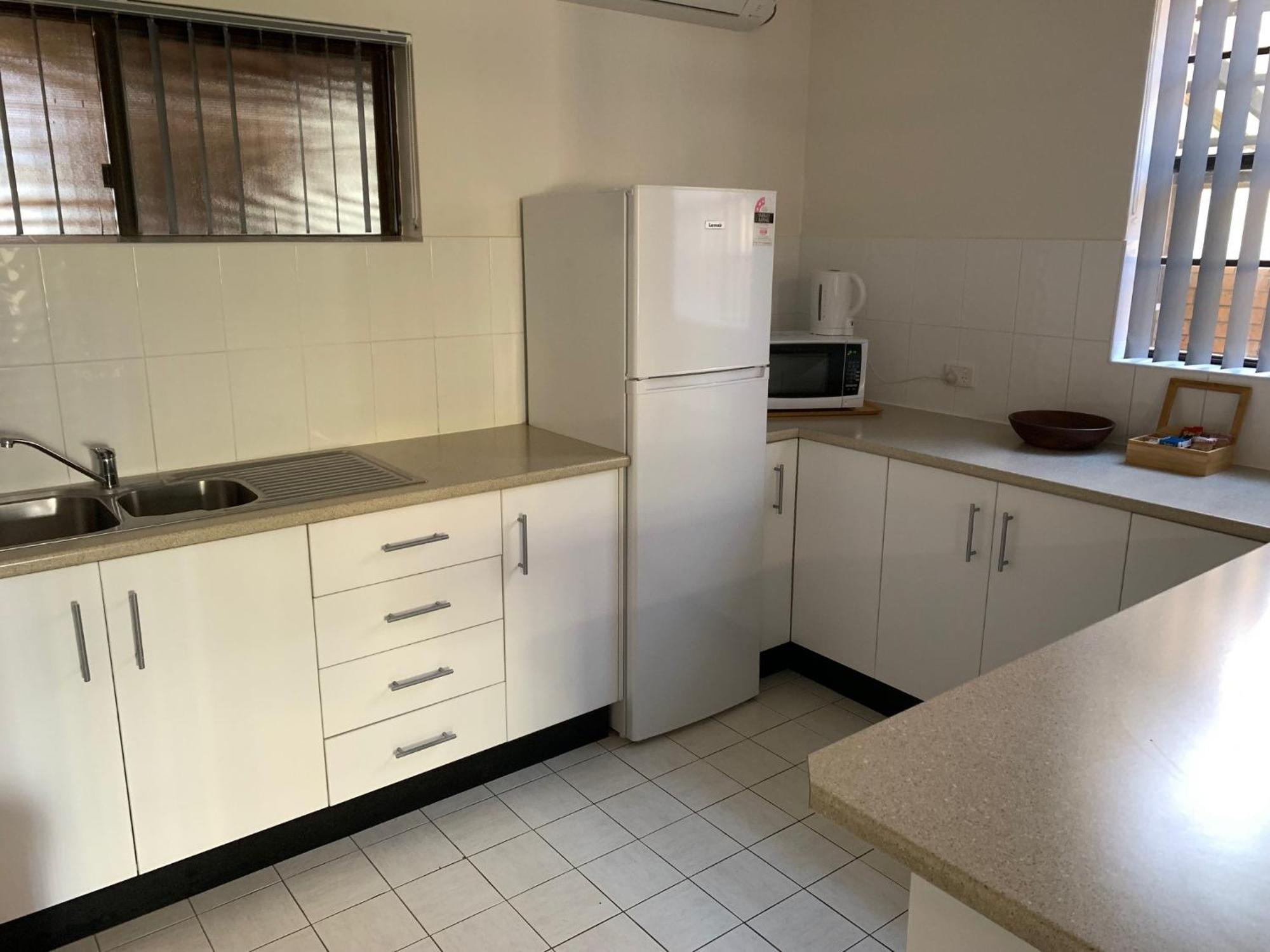 Bella Villa Motor Inn Форстер Екстер'єр фото