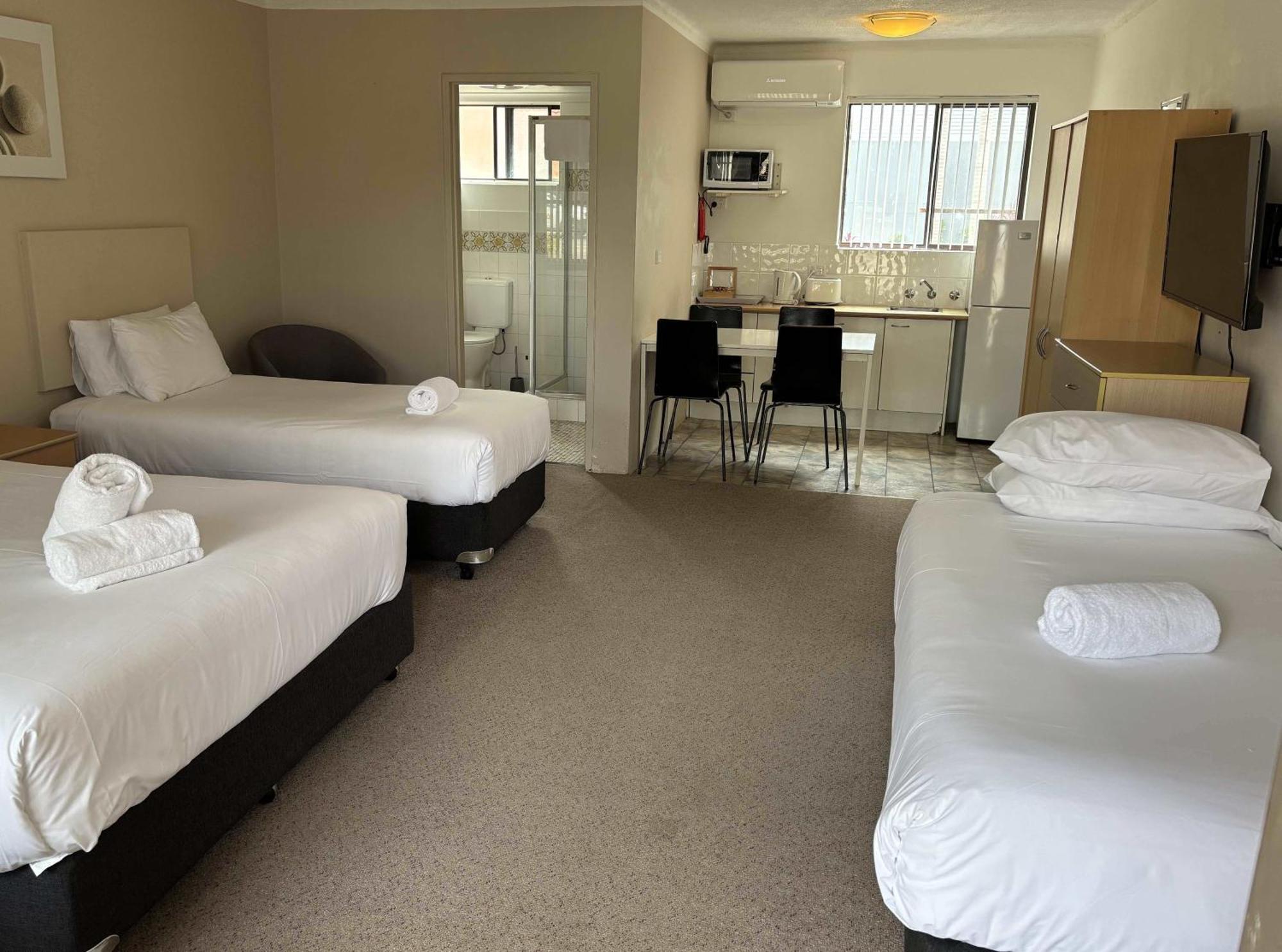 Bella Villa Motor Inn Форстер Екстер'єр фото