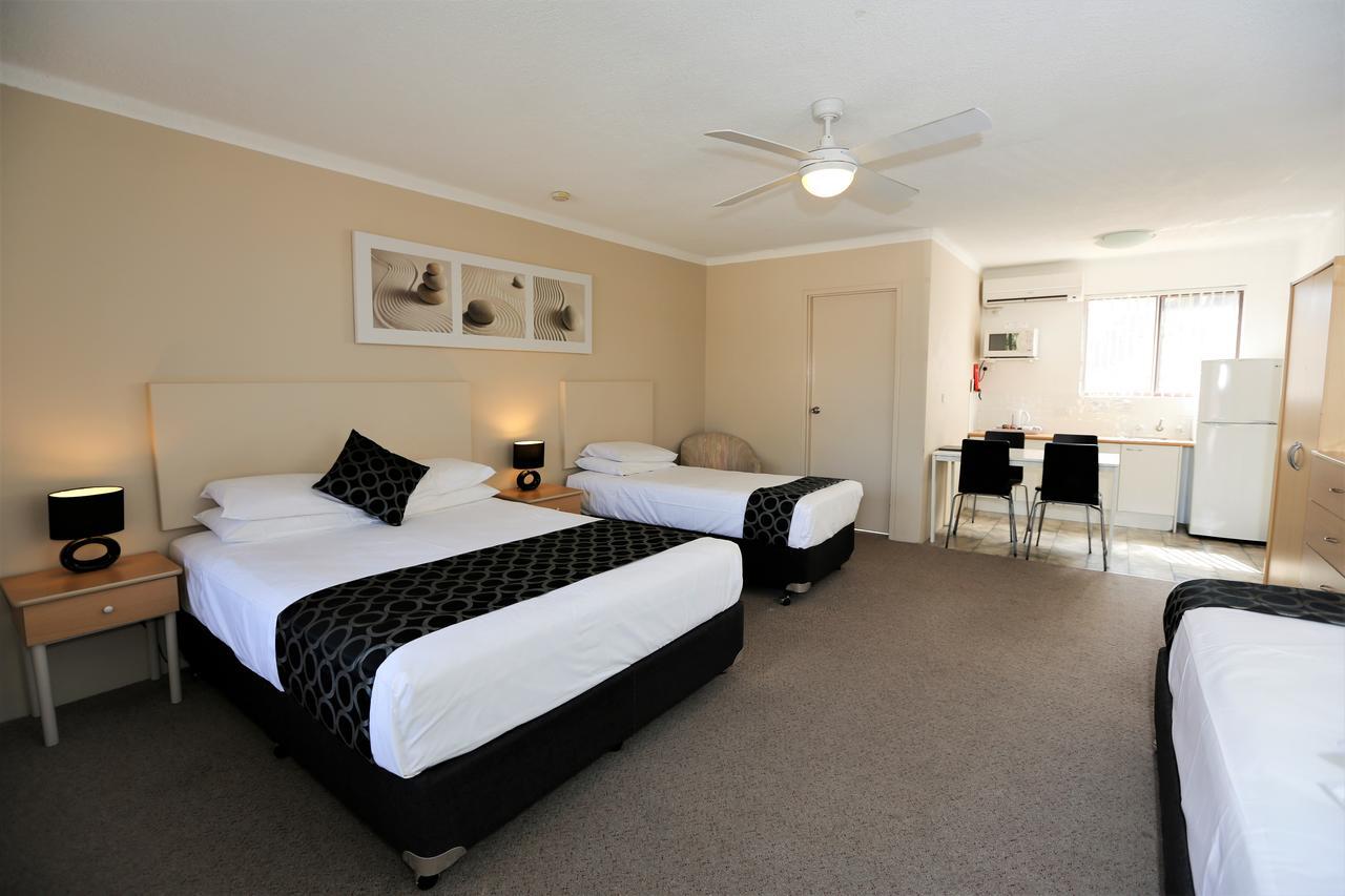 Bella Villa Motor Inn Форстер Екстер'єр фото